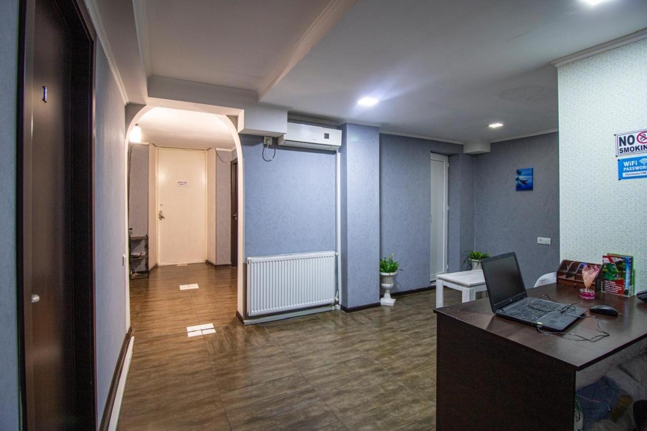 Hotelharmony Tbilisi Luaran gambar