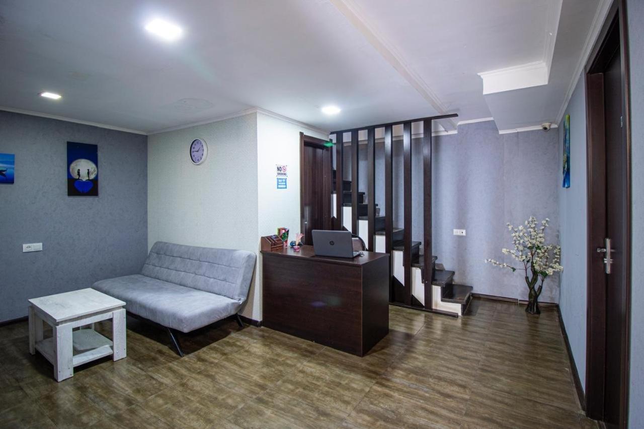 Hotelharmony Tbilisi Luaran gambar